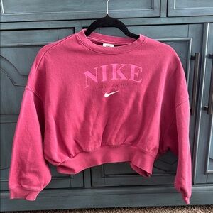 Nike Girls Fuchsia Cropped Sweatshirt